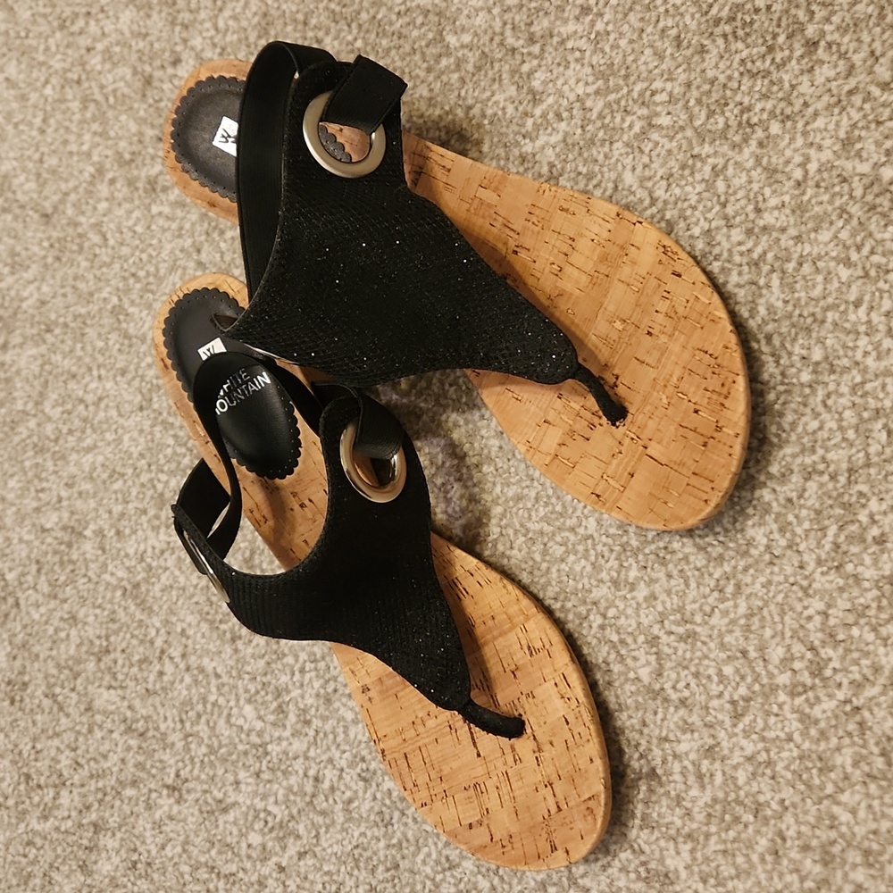 White Mountain Sandals Aida Wedge - Black Glitter, size 9.5
